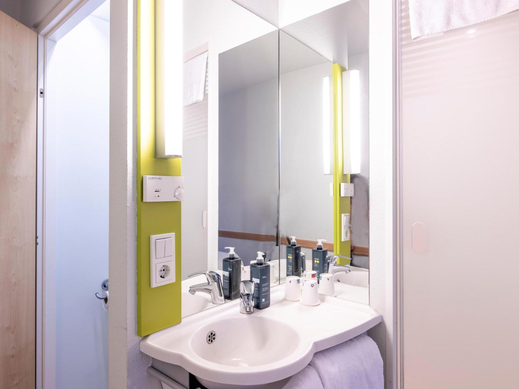 B&B Hotel Willich Luaran gambar